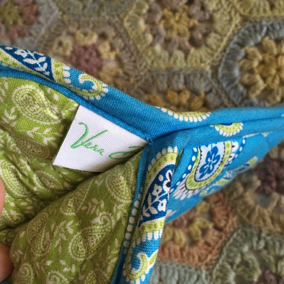 New Vera Bradley Cotton Quilted Eye Sun Glass Case - Picture 3 of 3